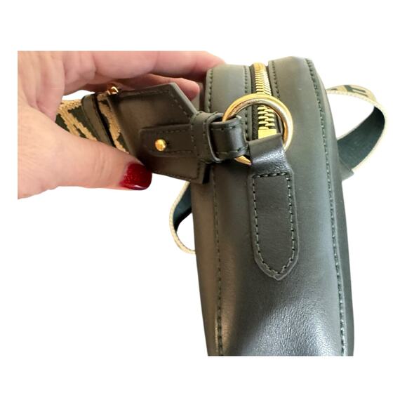 Stella McCartney NWT Logo Camera Crossbody Bag in Pine Green - Picture 7 of 16